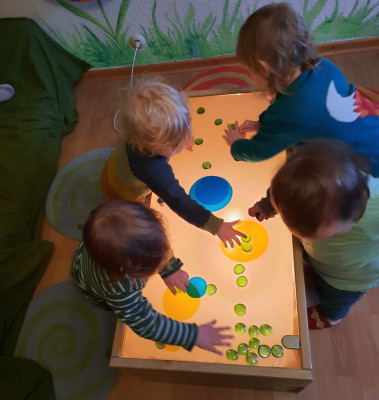 Das kleine Blau und das kleine Gelb